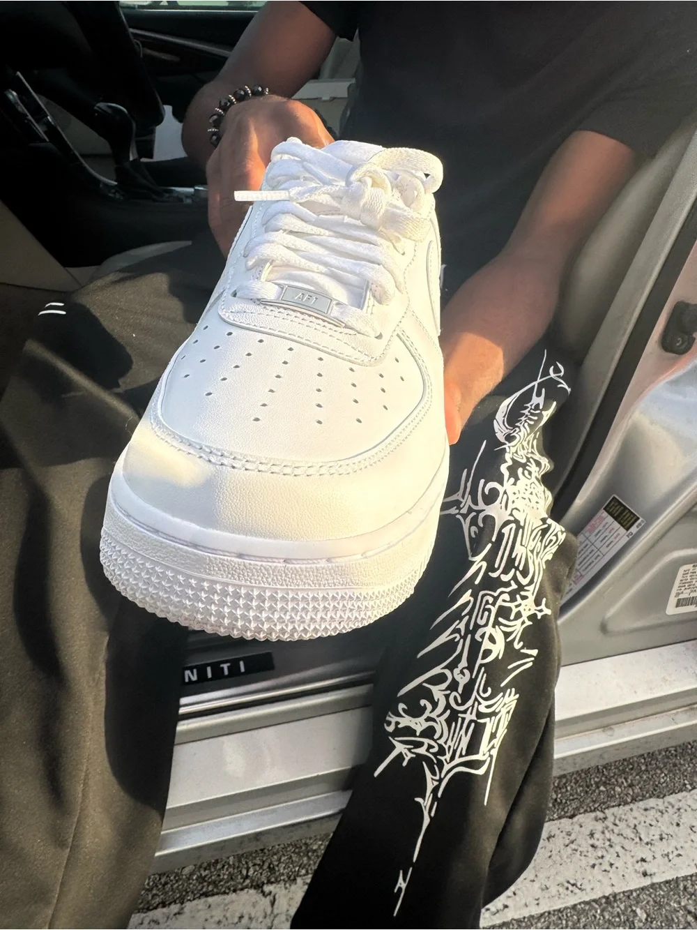 Nike White Low-Top Lace-Up Sneaker